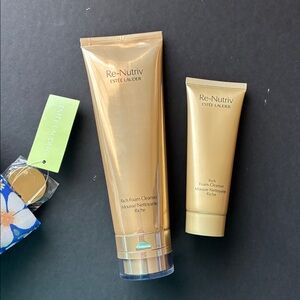 NEW Estee Lauder Re-Nutriv Rich Foam Cleanser - with bonus